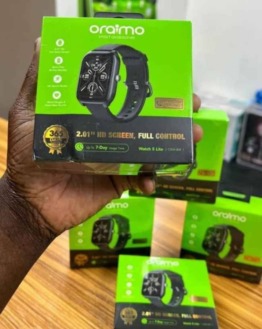 đ Smart Watch Oraimo 5 â ĂlĂ©gance & Technologie Ă votre poignet !