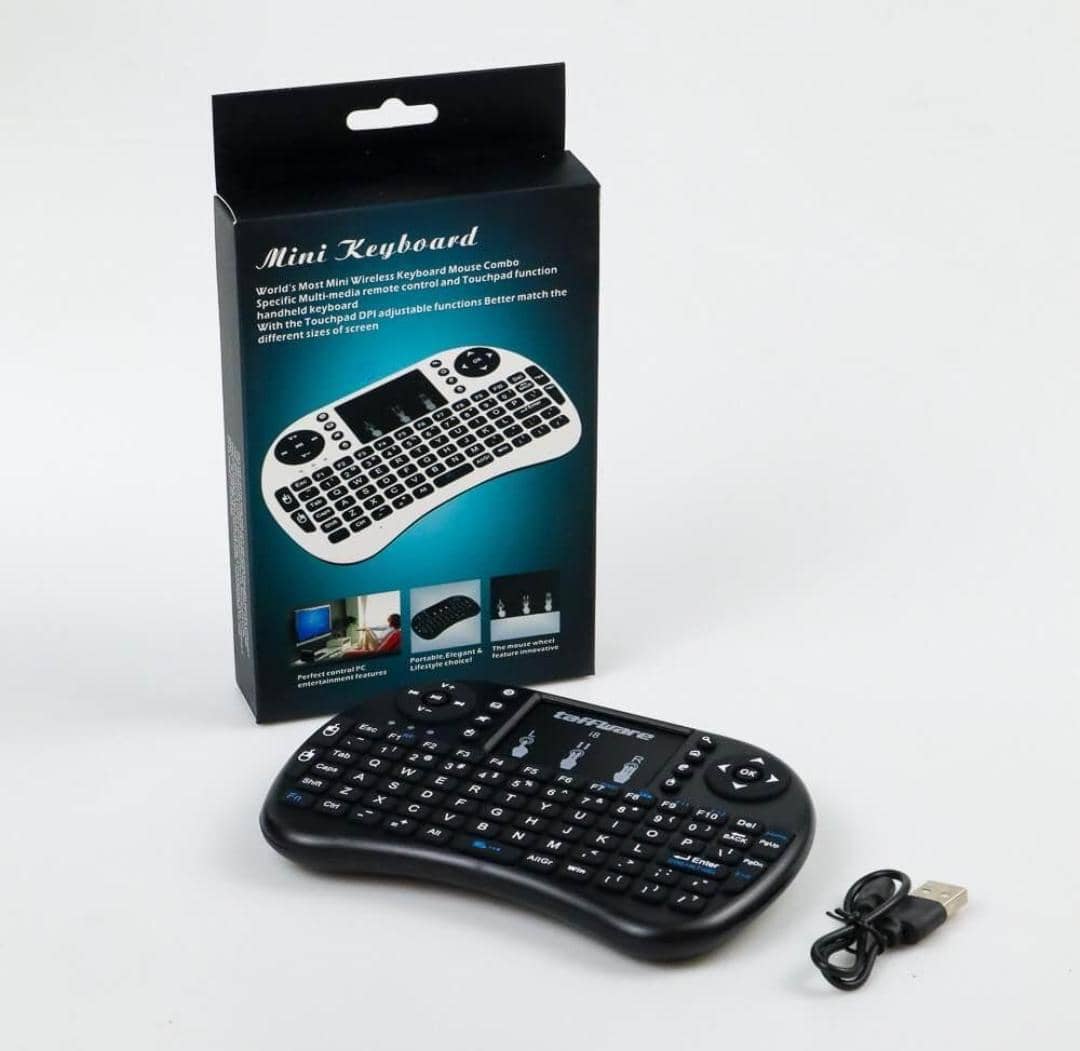 Mini Clavier Sans Fil Rétroéclairé avec Pavé Tactile – Tout-en-un pour un Contrôle Total 🖥️🎮📺